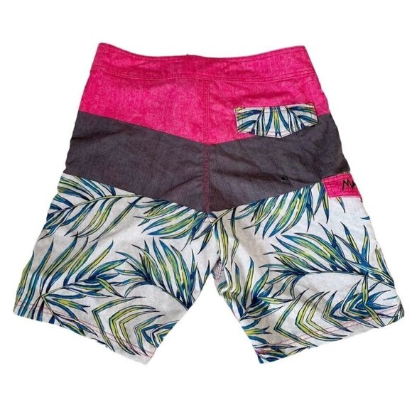 Maui & Sons Men's Sz 30 Black Shark 4 Way Stretch Pink Gray Tropical Boardshorts - Picture 2 of 6